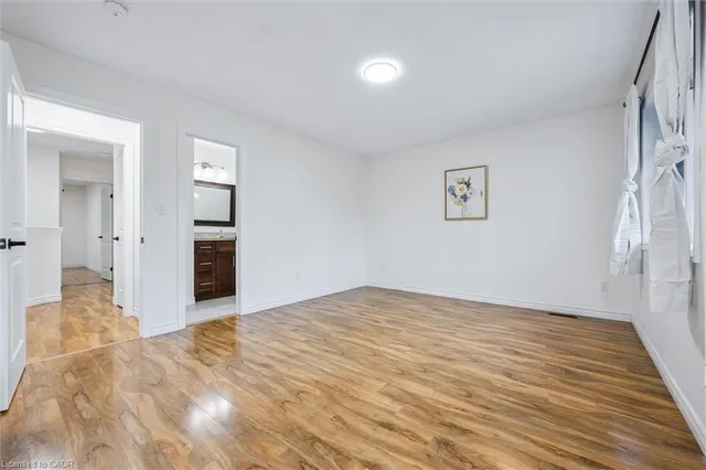 Additional image 22 of 62 Turner Ave