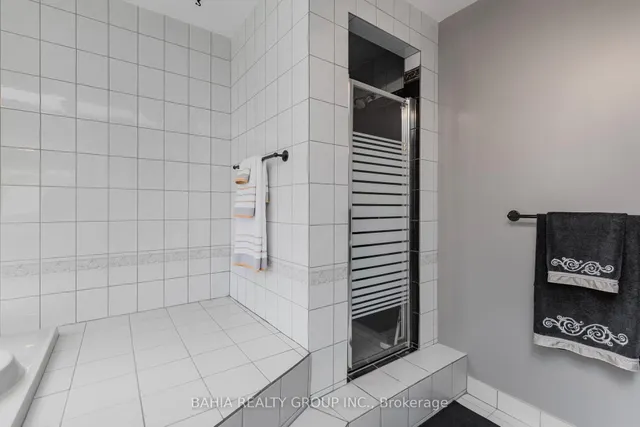 Additional image 35 of 52 Orchard Park Dr