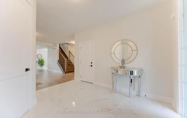 Additional image 4 of 546 Bridgemill Cres