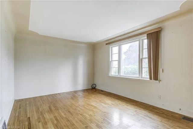 Additional image 9 of 187 Edwin St