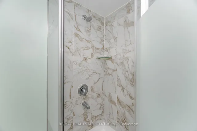 Additional image 39 of 19 Seneca Dr