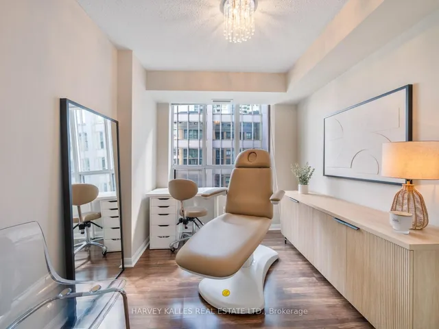 Additional image 6 of 140 Simcoe St Unit 1309