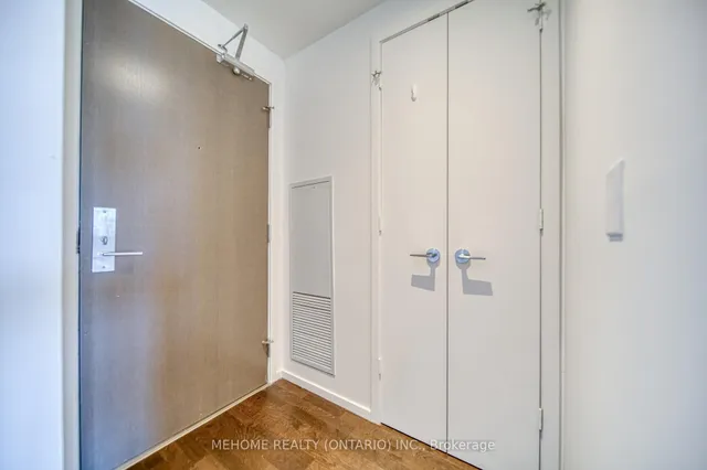 Additional image 5 of 101 Charles St Unit 1103