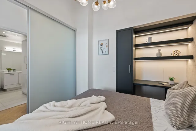 Additional image 13 of 608 Richmond St. W St Unit LPH02