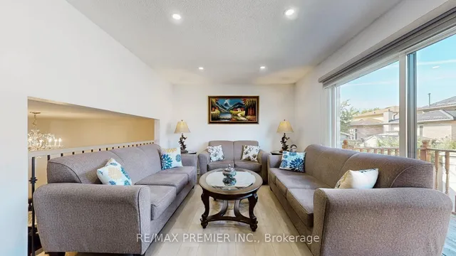 Additional image 6 of 16 Magdalena Crt