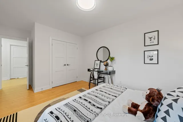 Additional image 26 of 11 Artreeva Dr