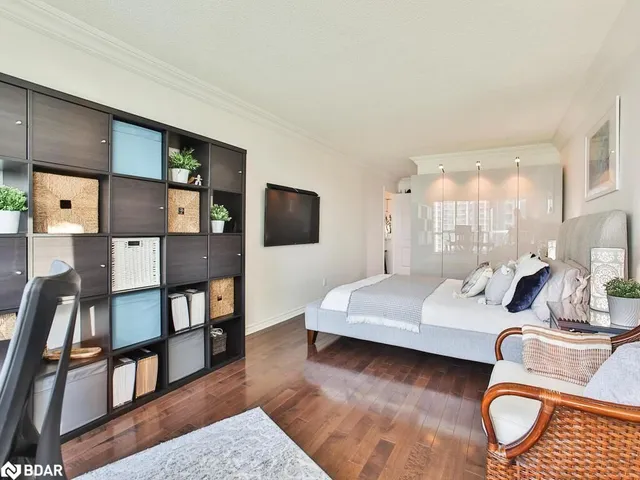 Additional image 18 of 2111 Lake Shore Blvd Unit 719