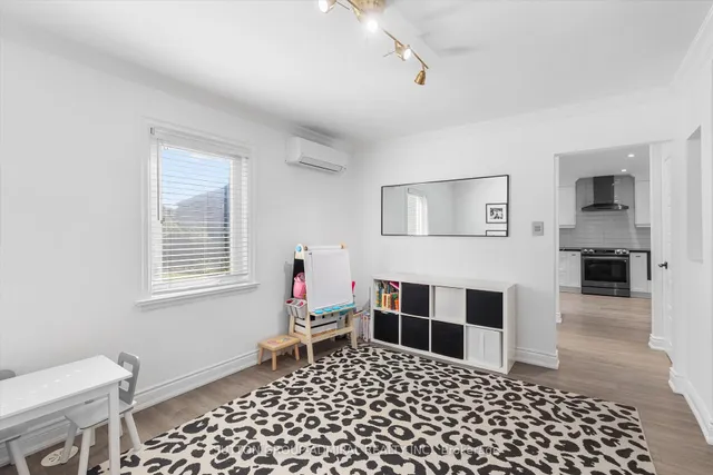 Additional image 8 of 75 Collinson Blvd