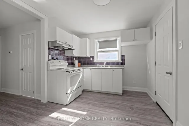 Additional image 7 of 154 Edinborough Crt