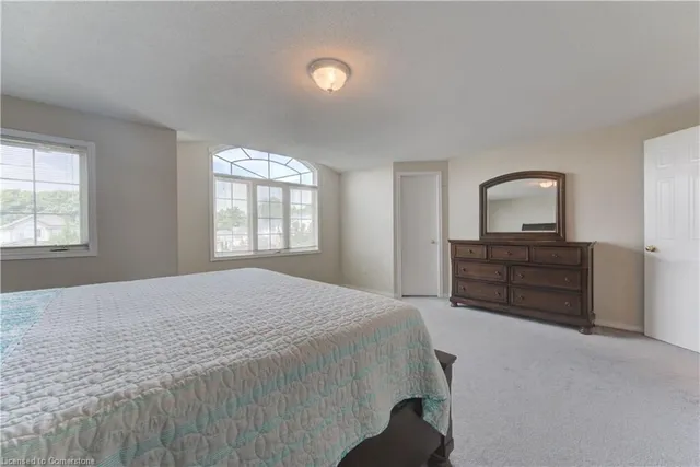 Additional image 17 of 916 Veronica Crt