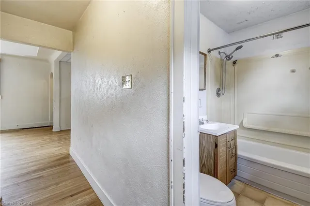 Additional image 21 of 187 Edwin St