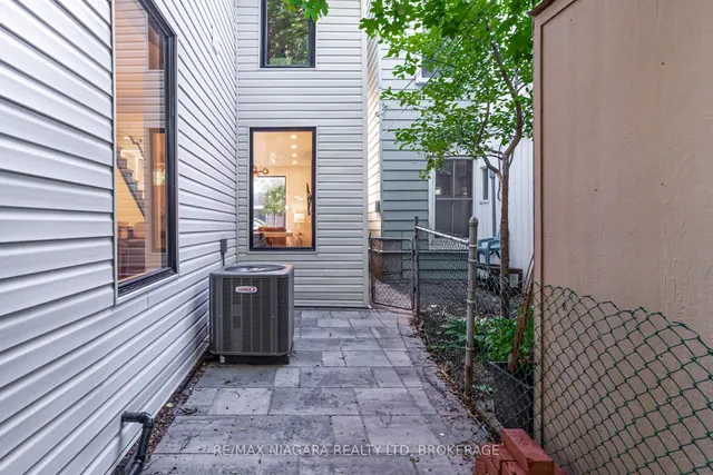 Additional image 43 of 95 Kimberley Ave