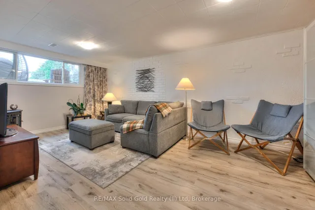 Additional image 23 of 232 Kenneth Ave