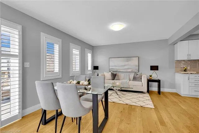 Additional image 18 of 121 Hollybrook Trail