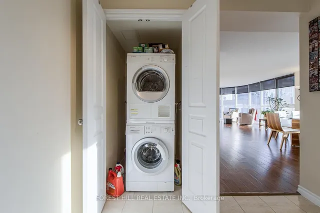 Additional image 23 of 801 Bay St Unit 1606