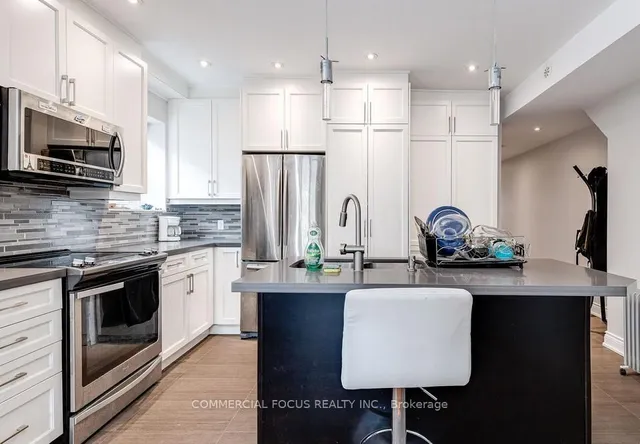 Additional image 13 of 963 Avenue Rd