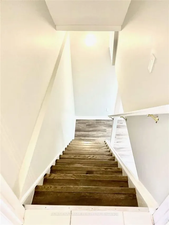 Additional image 18 of 20 Snowball Cres