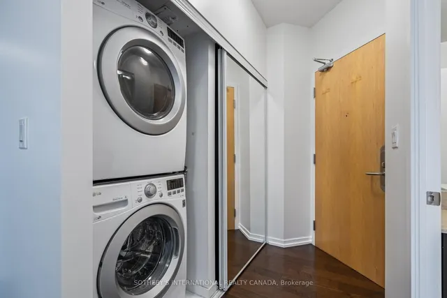 Additional image 13 of 55 Bremner Blvd Unit 2701