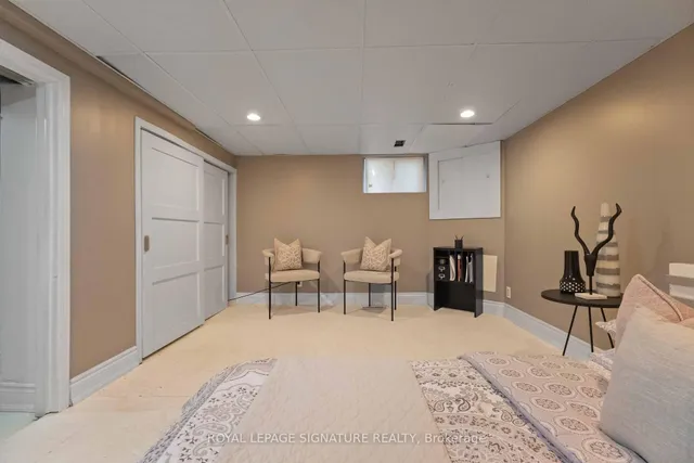 Additional image 25 of 83 Harewood Ave