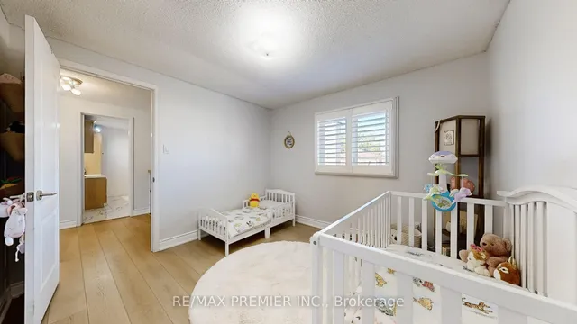 Additional image 24 of 16 Magdalena Crt