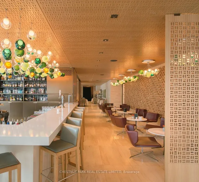 Additional image 31 of 180 University Ave Unit 5707