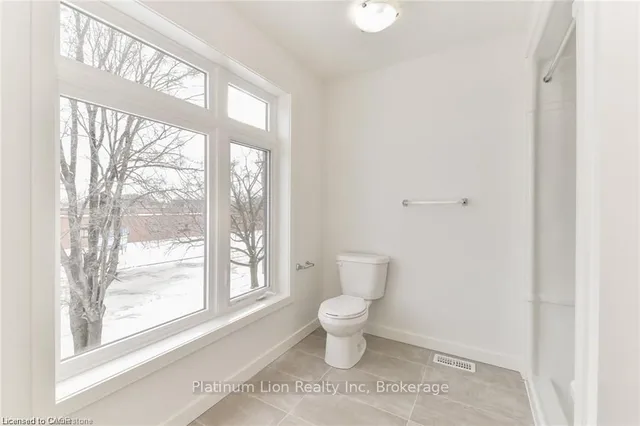 Additional image 17 of 46 Franklin St