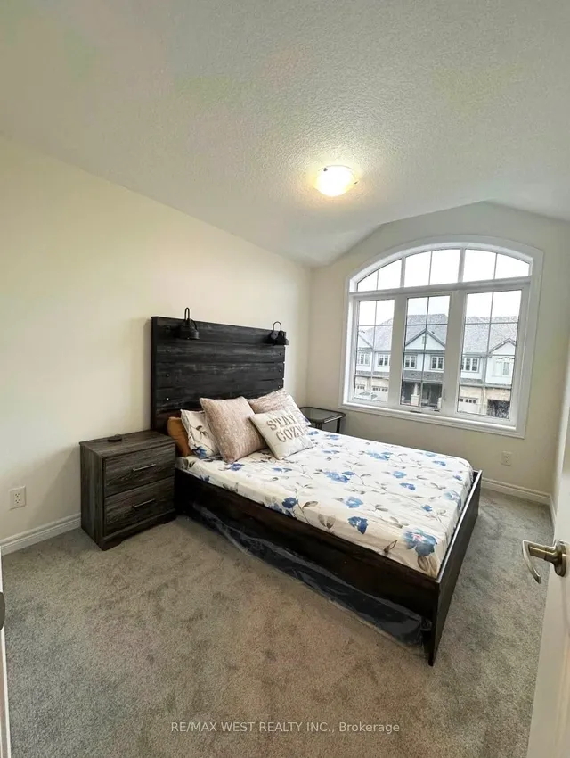 Additional image 12 of 192 broadacre Dr