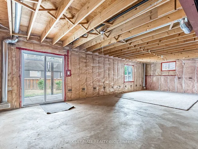 Additional image 31 of 621 Thomas Slee Dr