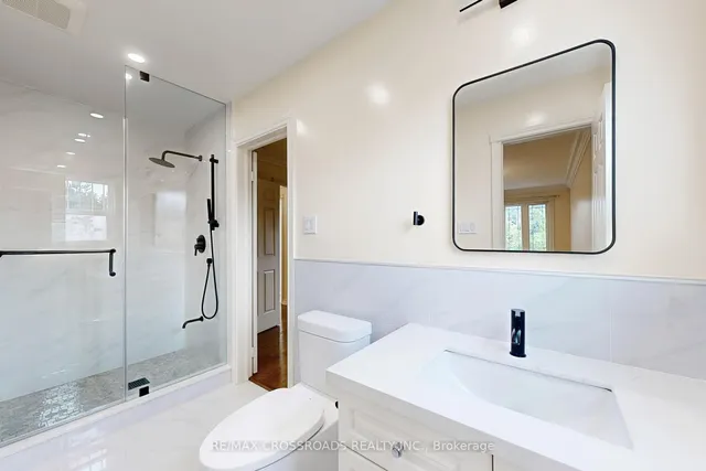 Additional image 25 of 58 Cosmic Dr