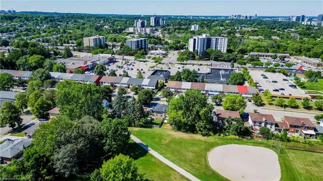 Additional image 47 of 73 Overlea Dr