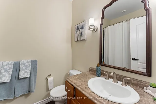 Additional image 14 of 50 Chine Dr