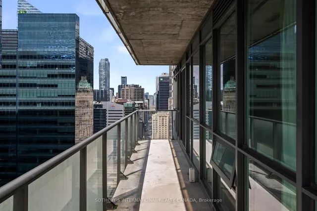 Additional image 41 of 55 Bremner Blvd Unit 2701