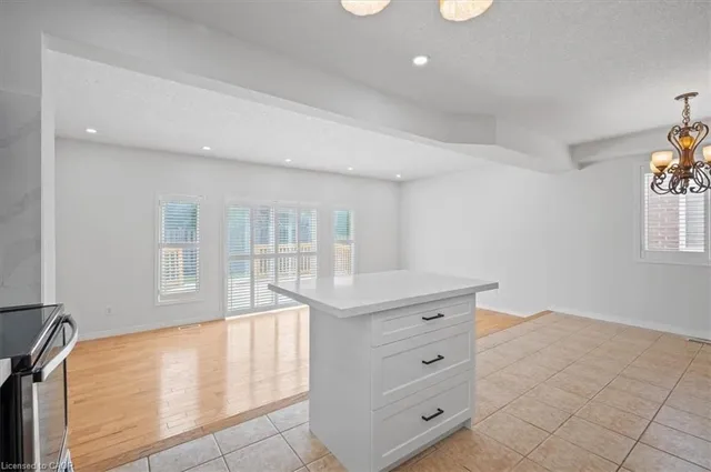 Additional image 10 of 51 Peach Blossom Cres