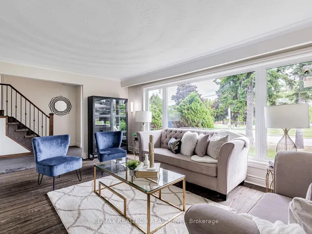 Additional image 5 of 4 Chater Crt