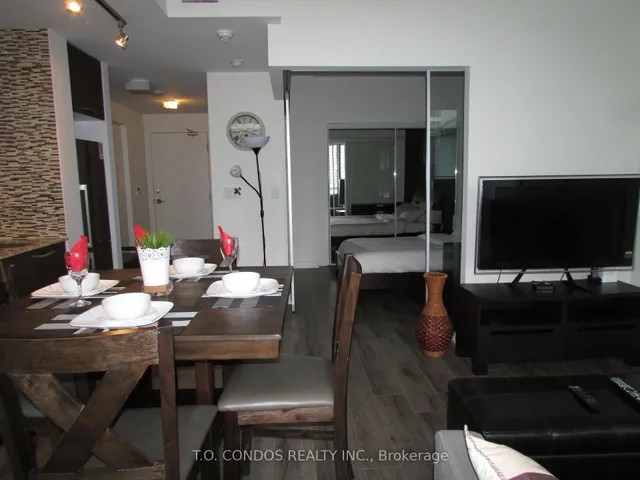Additional image 10 of 12 York St Unit 1901