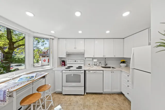 Additional image 2 of 574 Wellington St Unit 618