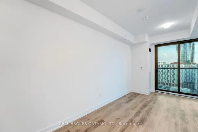 Additional image 20 of 28 Eastern Ave Unit LPH16