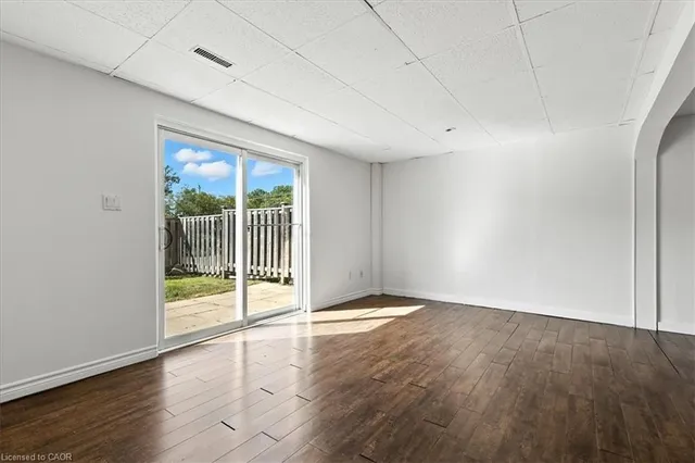 Additional image 19 of 11 Grand River Blvd Unit 29