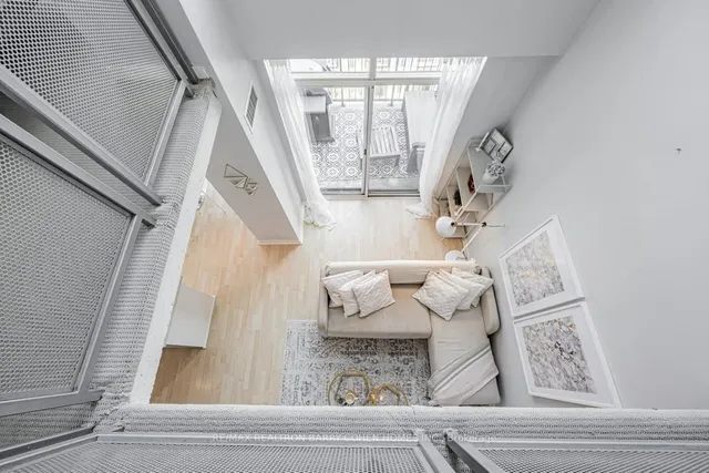 Additional image 10 of 800 King St Unit PH 803