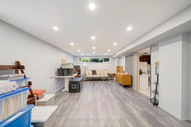 Additional image 20 of 216 Wellesworth Dr