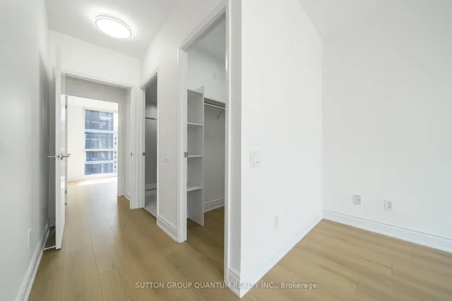 Additional image 19 of 21 Carlton St Unit 1902