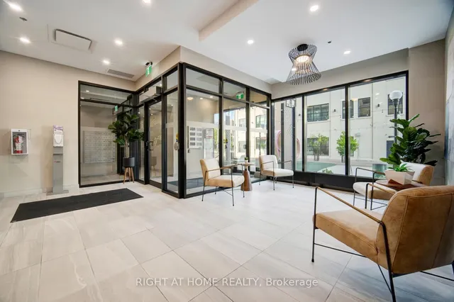 Additional image 9 of 60 Charles St Unit 1804