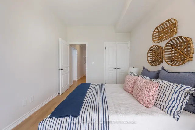 Additional image 29 of 2662 Bloor St Unit 904