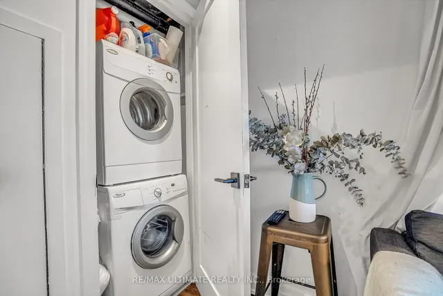 Additional image 37 of 963 Lansdowne Ave