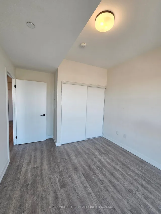 Additional image 9 of 2300 St Clair Ave Unit 427