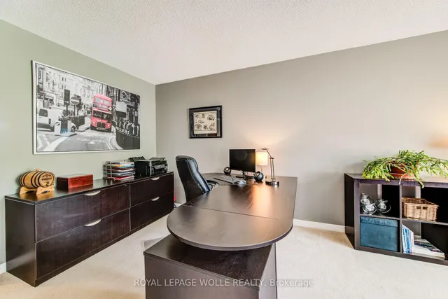 Additional image 11 of 33 Tinatawa Crt