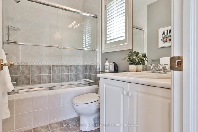 Additional image 23 of 523 Fairlawn Ave