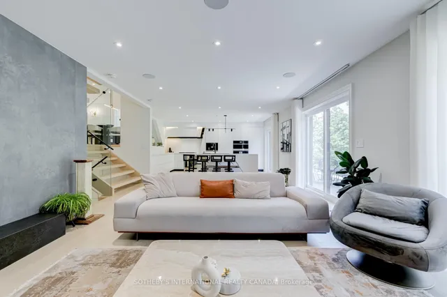 Additional image 22 of 11 Sherin Crt