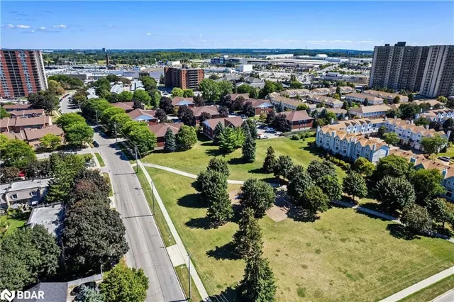 Additional image 27 of 565 Greenfield Ave Unit 610