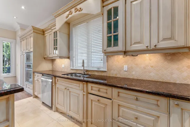 Additional image 14 of 276 Greenfield Ave